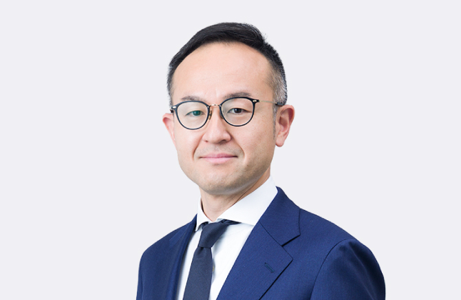 執行役員 グローバル事業部長　川島 哲